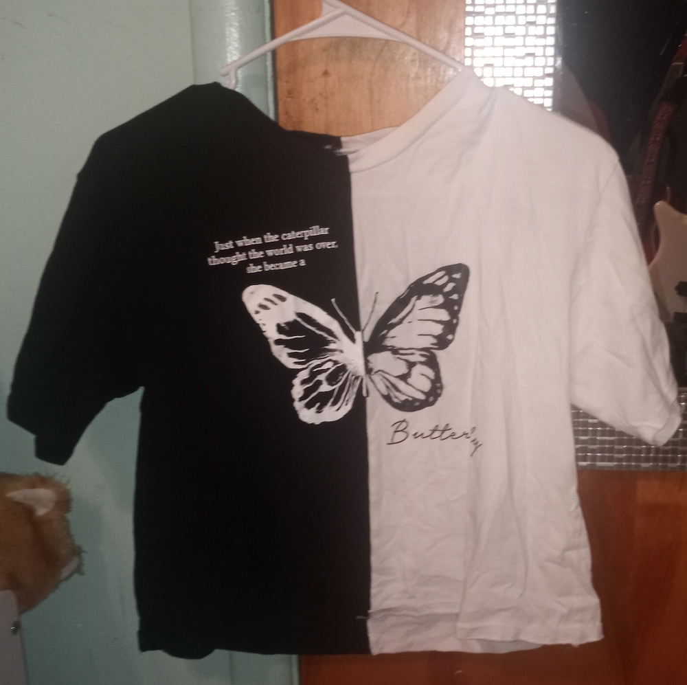 Black and White butterfly crop top